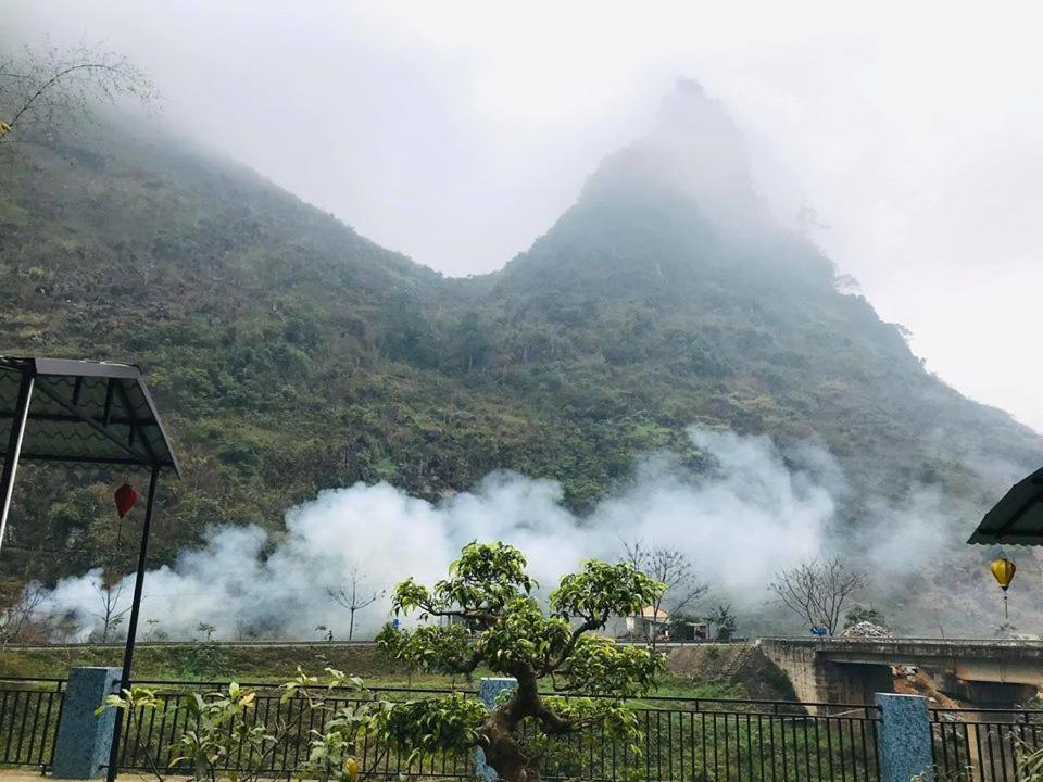 Diem Dung Chan Can Ty Ha Giang Exterior foto