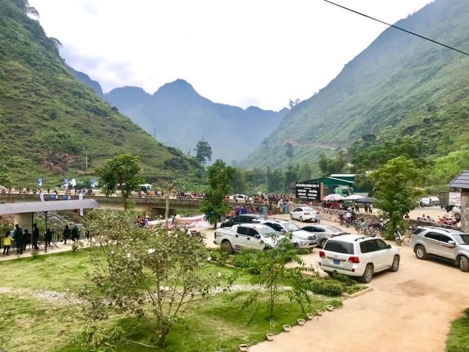 Diem Dung Chan Can Ty Ha Giang Exterior foto