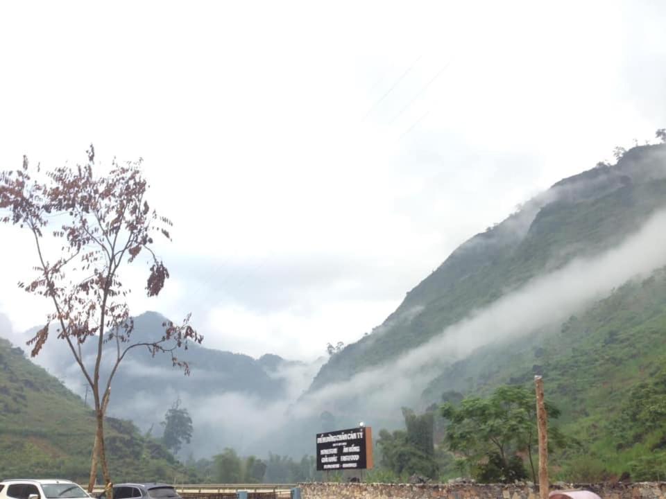 Diem Dung Chan Can Ty Ha Giang Exterior foto